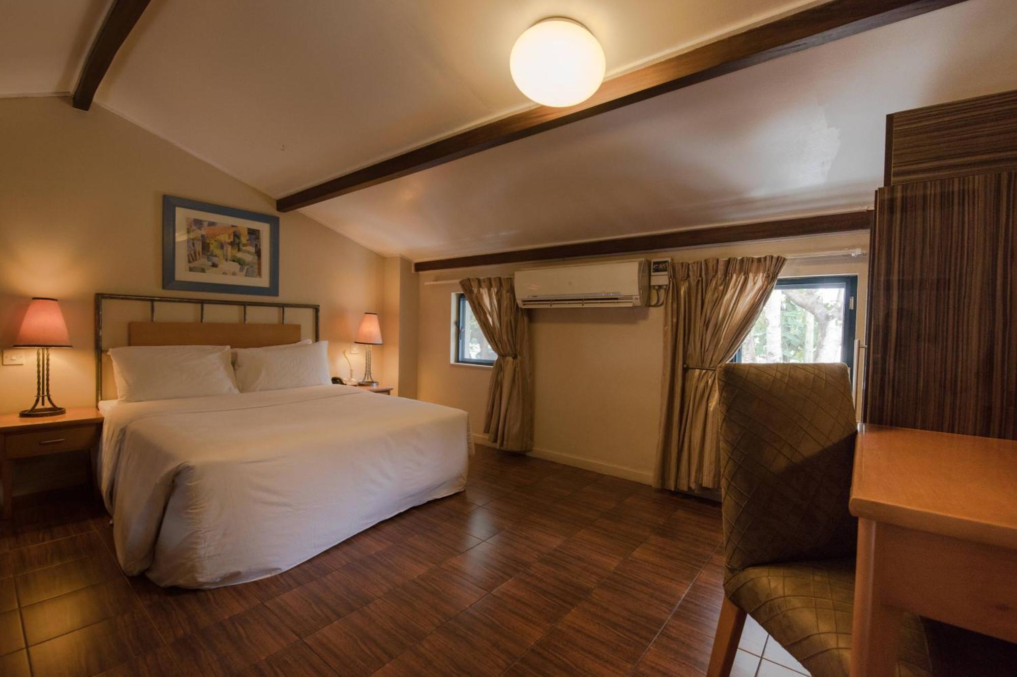 Protea Hotel By Marriott Dar Es Salaam Oyster Bay Exteriér fotografie