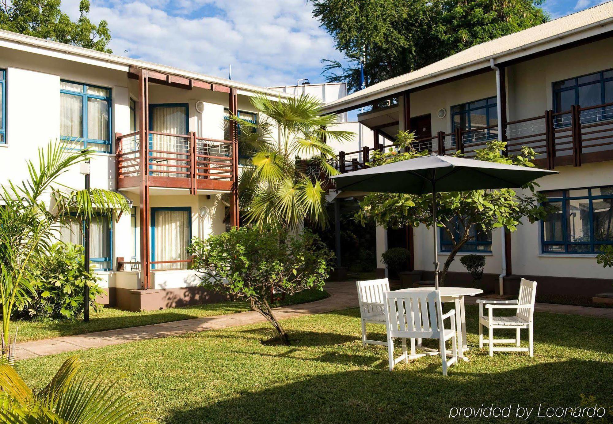 Protea Hotel By Marriott Dar Es Salaam Oyster Bay Exteriér fotografie